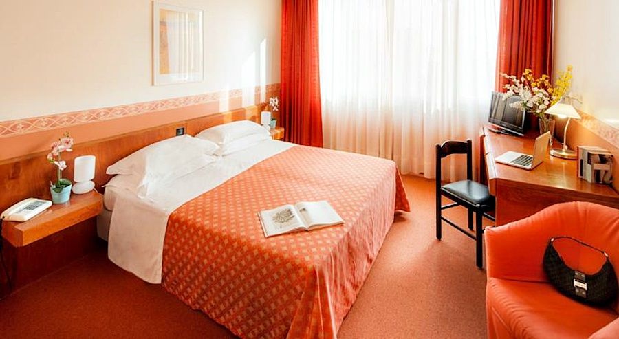 Hotel Salera Asti Extérieur photo