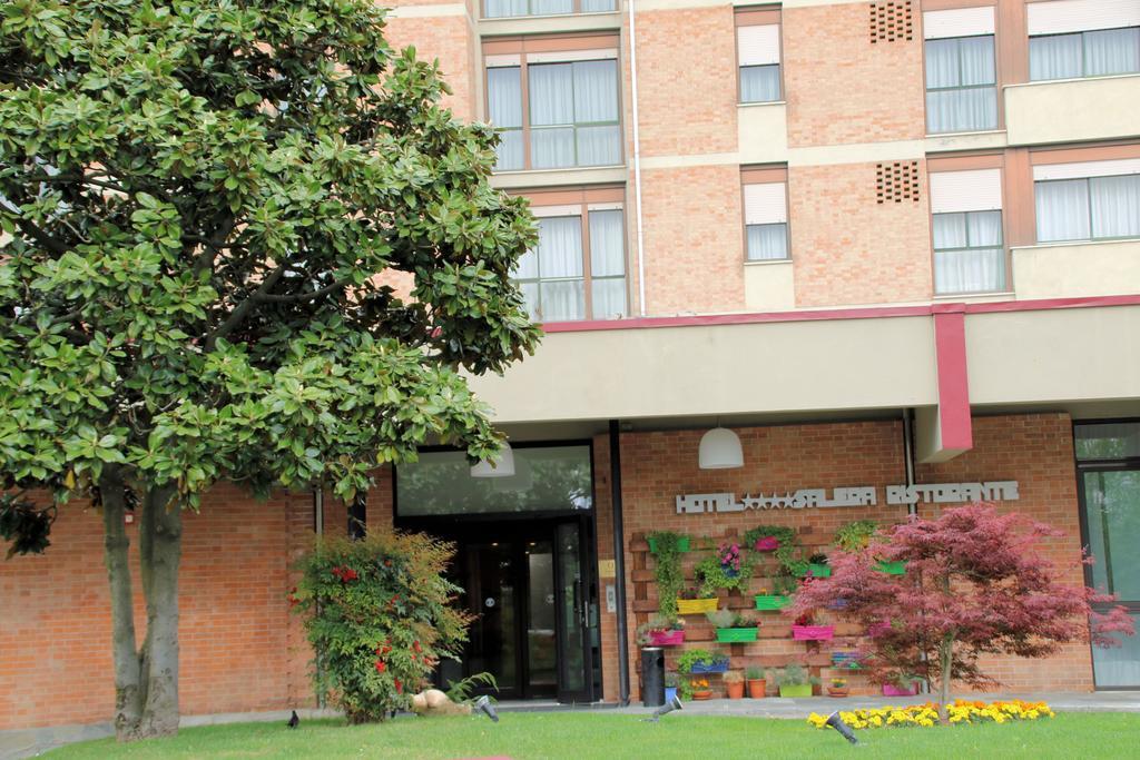 Hotel Salera Asti Extérieur photo