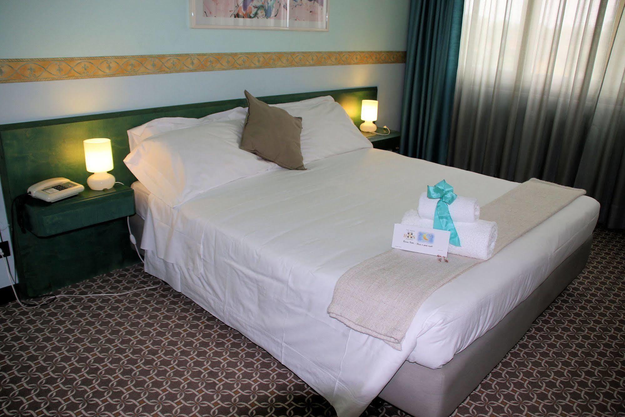 Hotel Salera Asti Extérieur photo